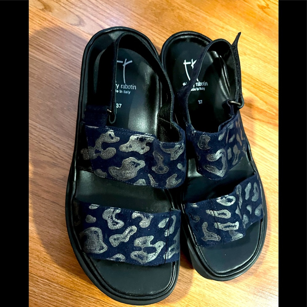 Thierry Rabotin Barton Navy w/Spots Comfort Sandal Women's